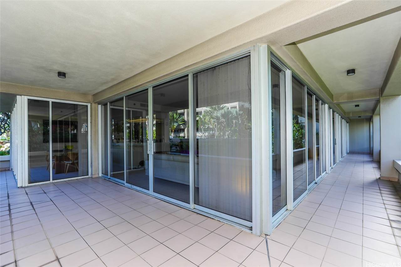 1 Keahole Place - Photo 1