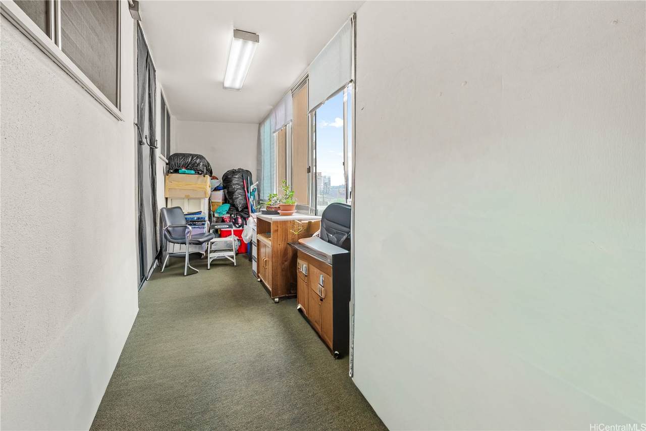 https://bt-photos.global.ssl.fastly.net/honolulu/1280_boomver_1_202604554-2.jpg