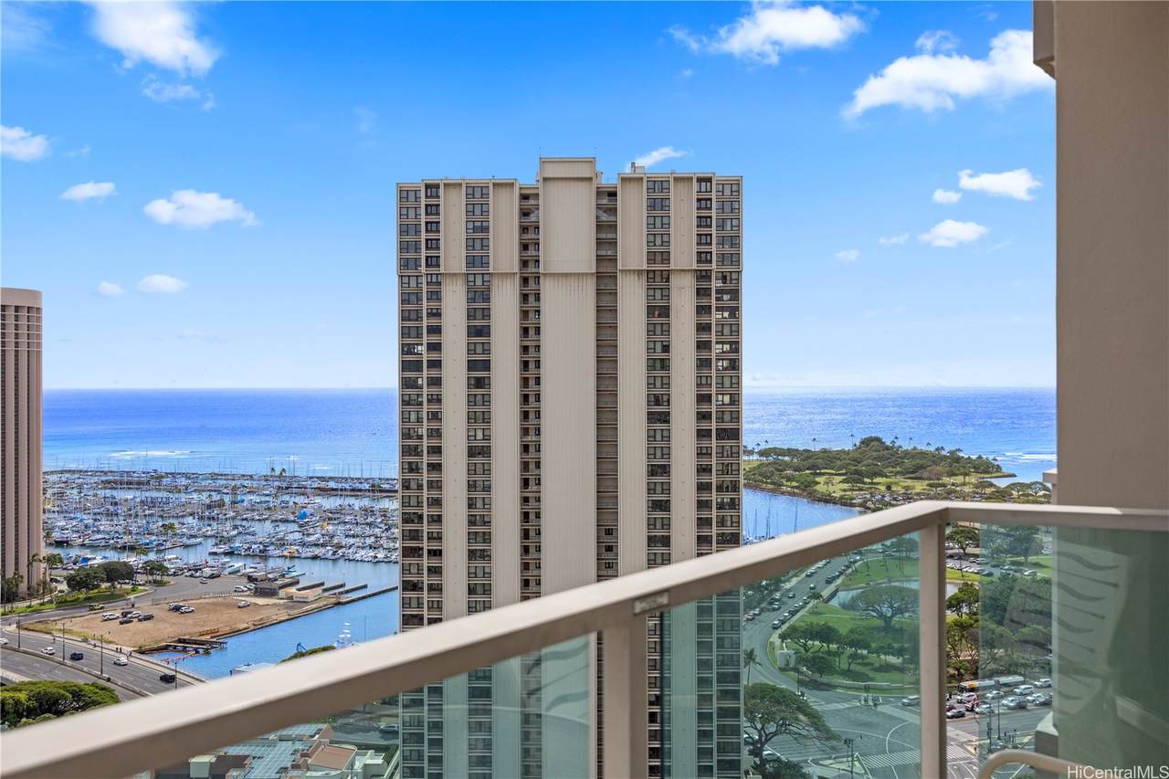 https://bt-photos.global.ssl.fastly.net/honolulu/1280_boomver_1_202604623-2.jpg