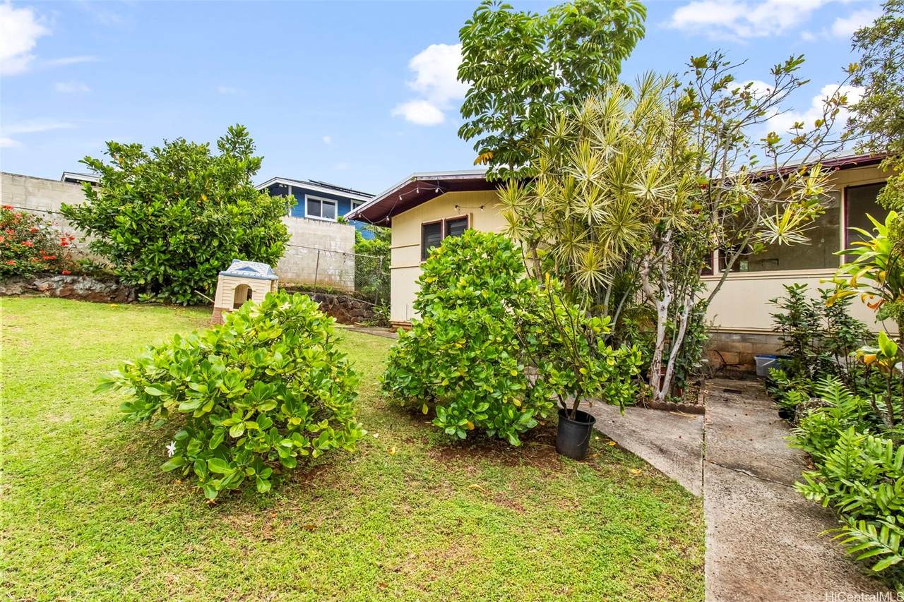 https://bt-photos.global.ssl.fastly.net/honolulu/1280_boomver_1_202604627-2.jpg