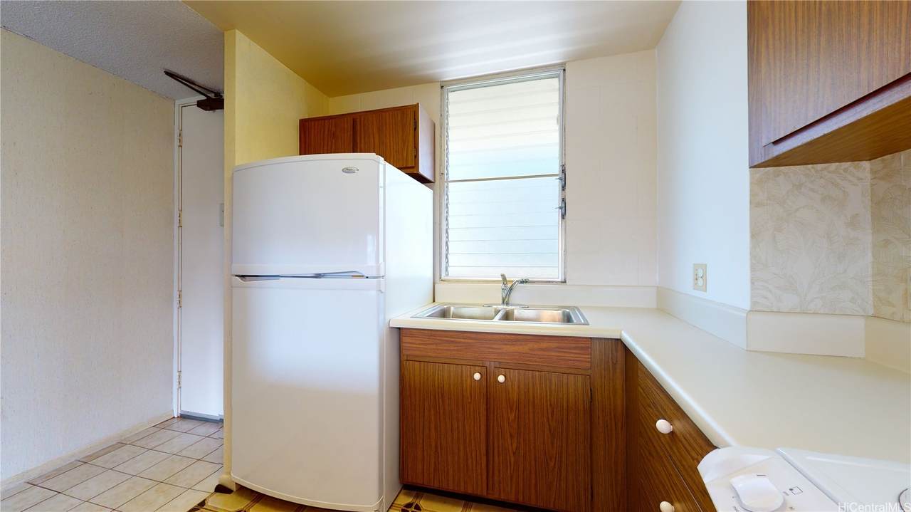 https://bt-photos.global.ssl.fastly.net/honolulu/1280_boomver_1_202604637-2.jpg