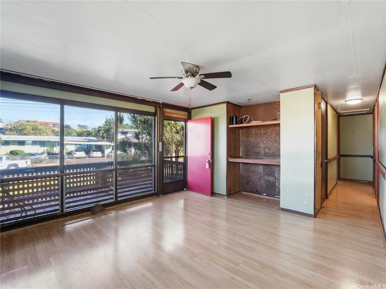 https://bt-photos.global.ssl.fastly.net/honolulu/1280_boomver_1_202604741-2.jpg