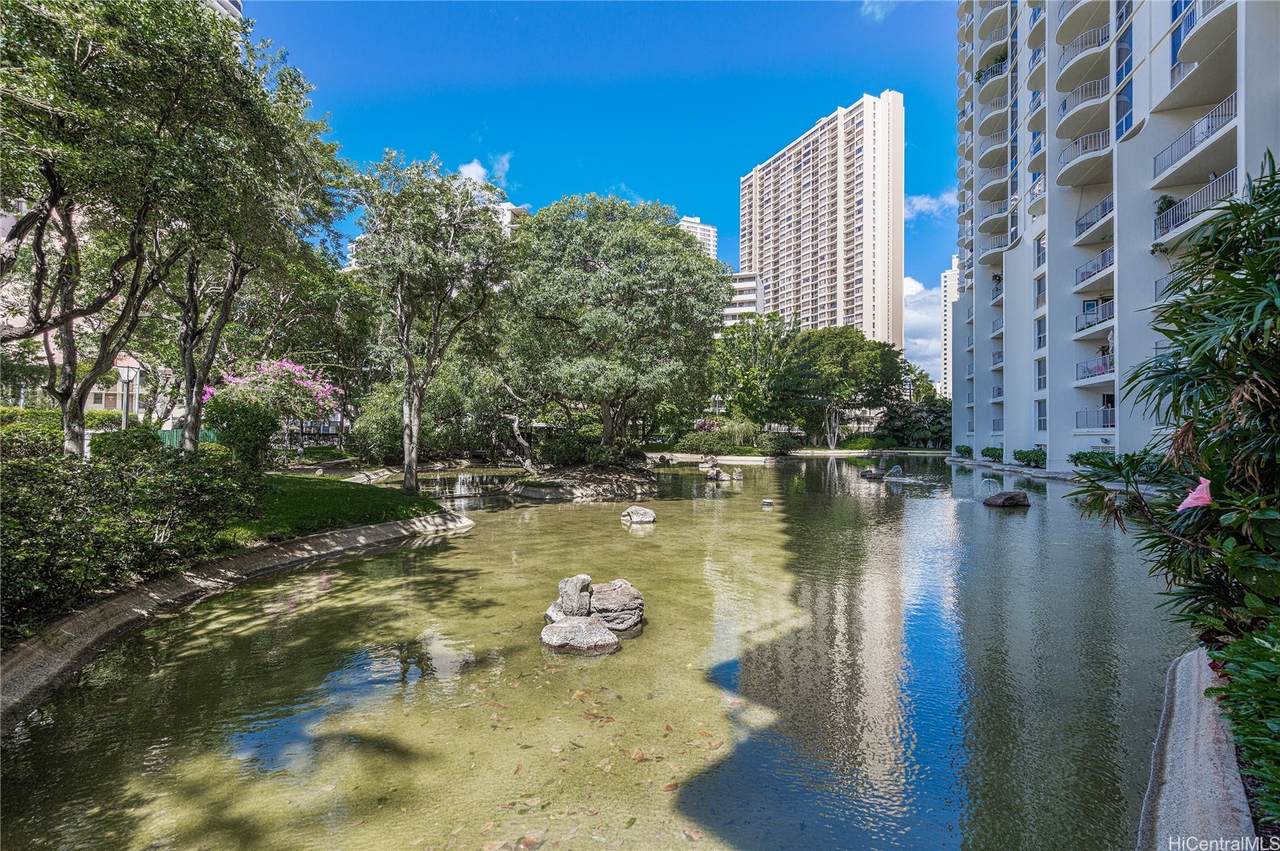https://bt-photos.global.ssl.fastly.net/honolulu/1280_boomver_1_202604760-2.jpg