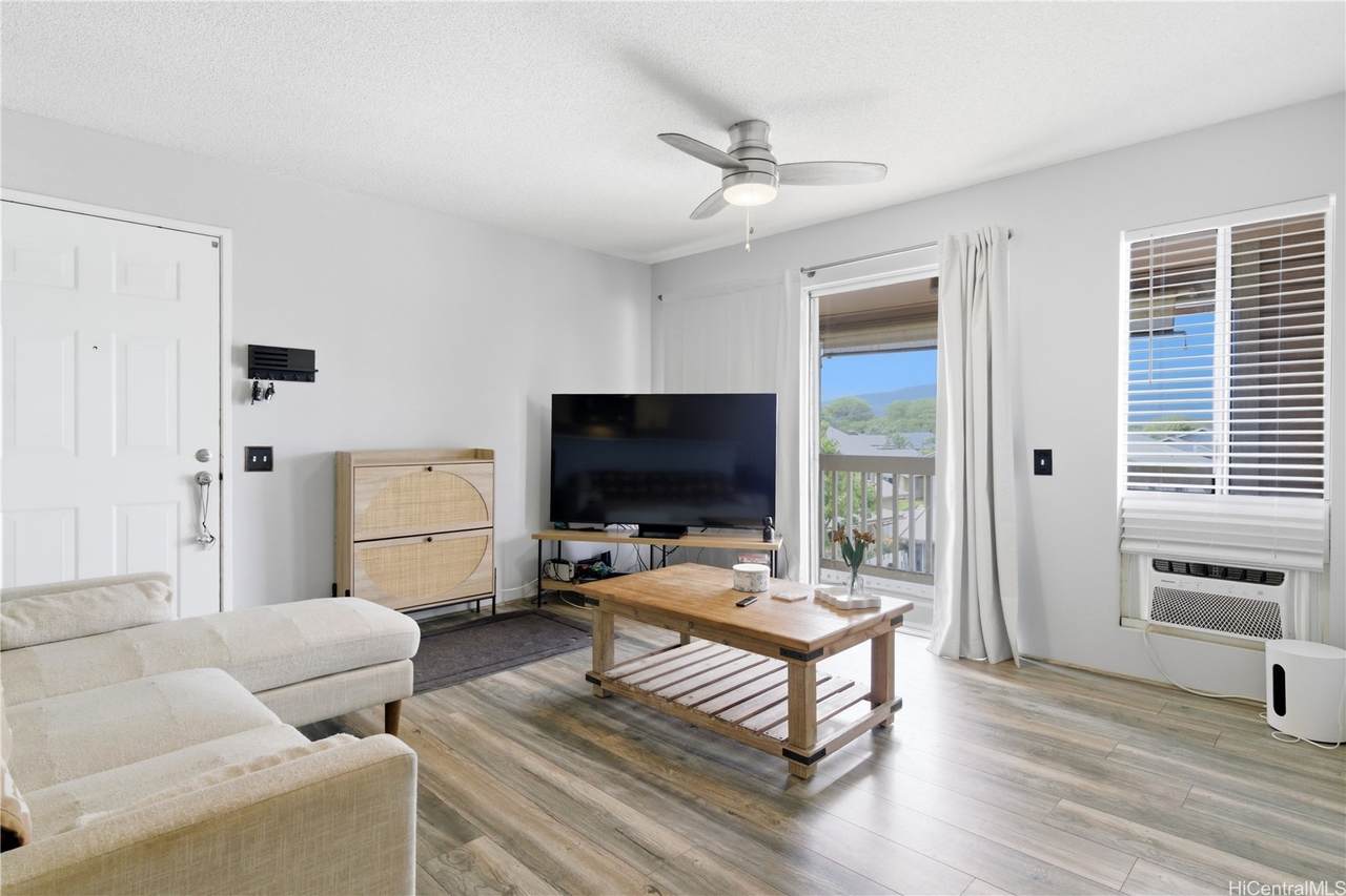 91-1207 Kaneana Street - Photo 1
