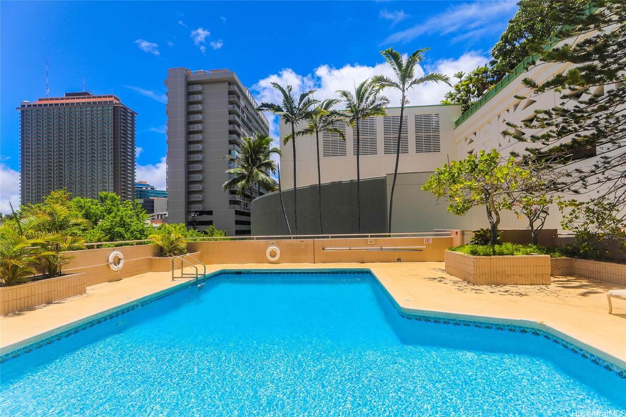 https://bt-photos.global.ssl.fastly.net/honolulu/1280_boomver_1_202604857-16.jpg