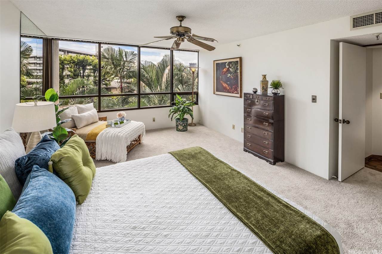 https://bt-photos.global.ssl.fastly.net/honolulu/1280_boomver_1_202604873-2.jpg