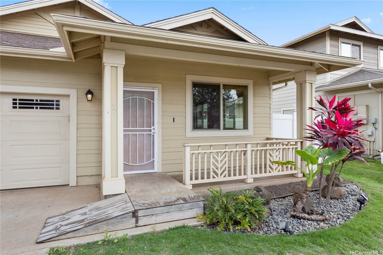 https://bt-photos.global.ssl.fastly.net/honolulu/1280_boomver_1_202604887-2.jpg