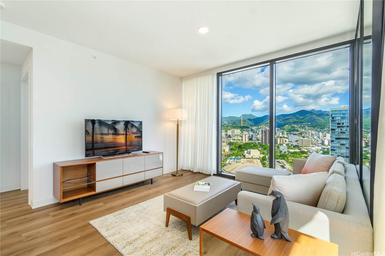 https://bt-photos.global.ssl.fastly.net/honolulu/1280_boomver_1_202604890-2.jpg