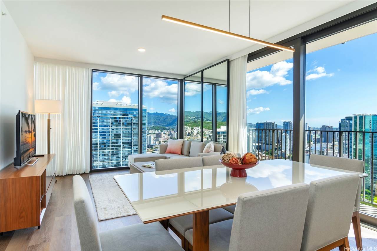 https://bt-photos.global.ssl.fastly.net/honolulu/1280_boomver_1_202604890-2.jpg