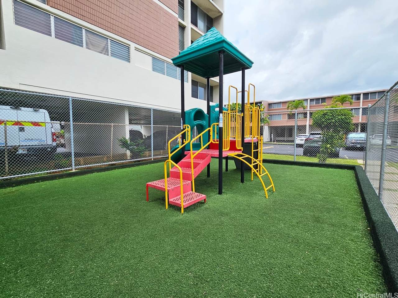 https://bt-photos.global.ssl.fastly.net/honolulu/1280_boomver_1_202604893-2.jpg