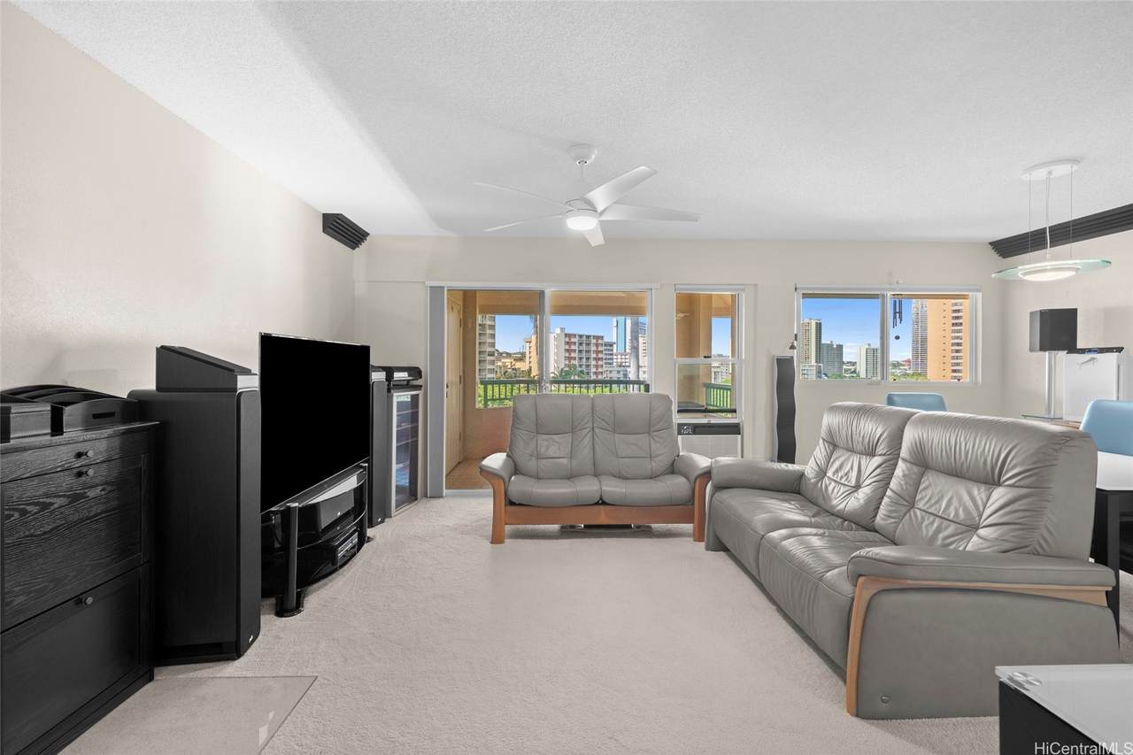 https://bt-photos.global.ssl.fastly.net/honolulu/1280_boomver_1_202604947-2.jpg