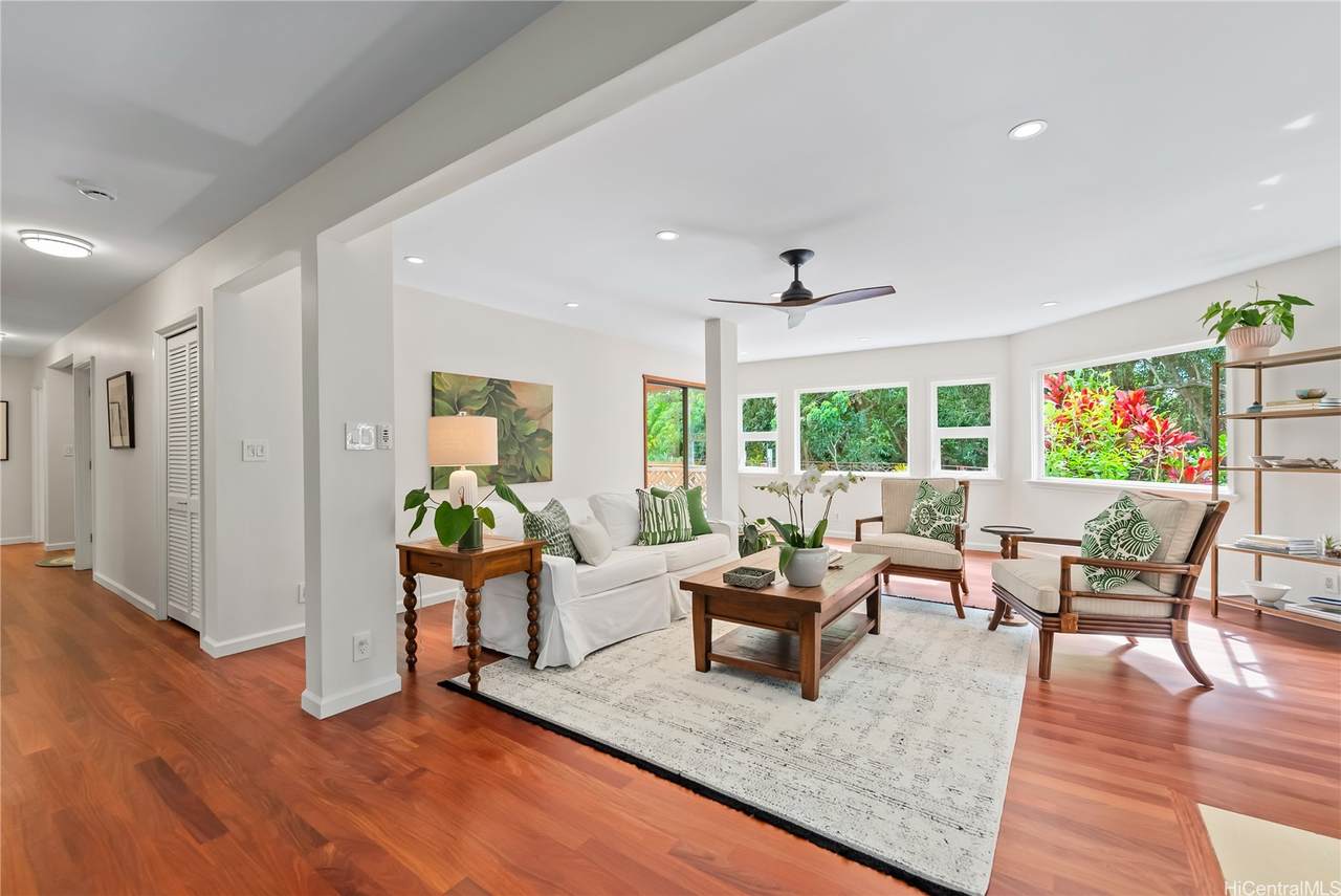https://bt-photos.global.ssl.fastly.net/honolulu/1280_boomver_1_202604975-2.jpg