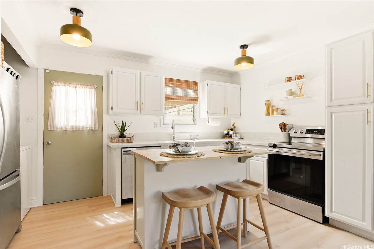 47-362 Hui Iwa Street - Photo 1