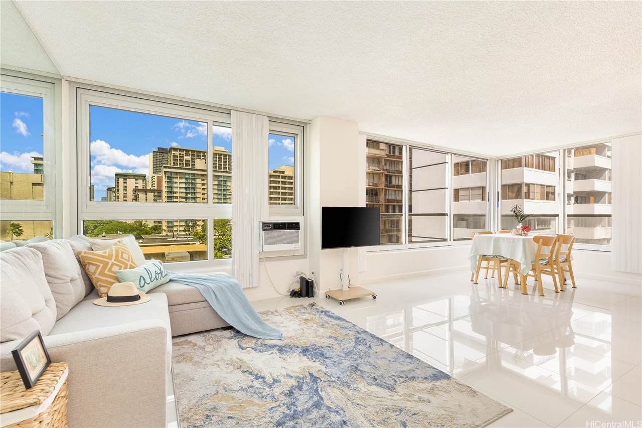 2421 Tusitala Street - Photo 1