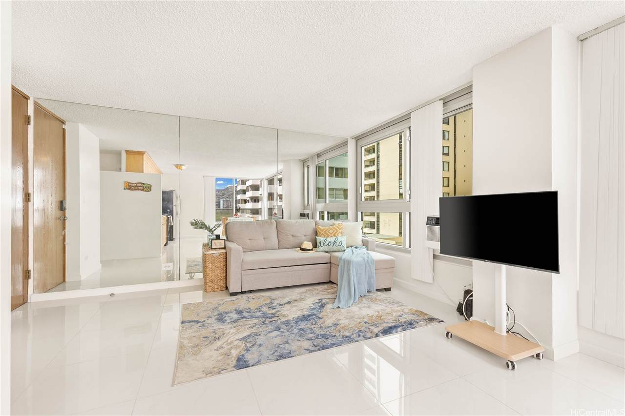 https://bt-photos.global.ssl.fastly.net/honolulu/1280_boomver_1_202605056-2.jpg