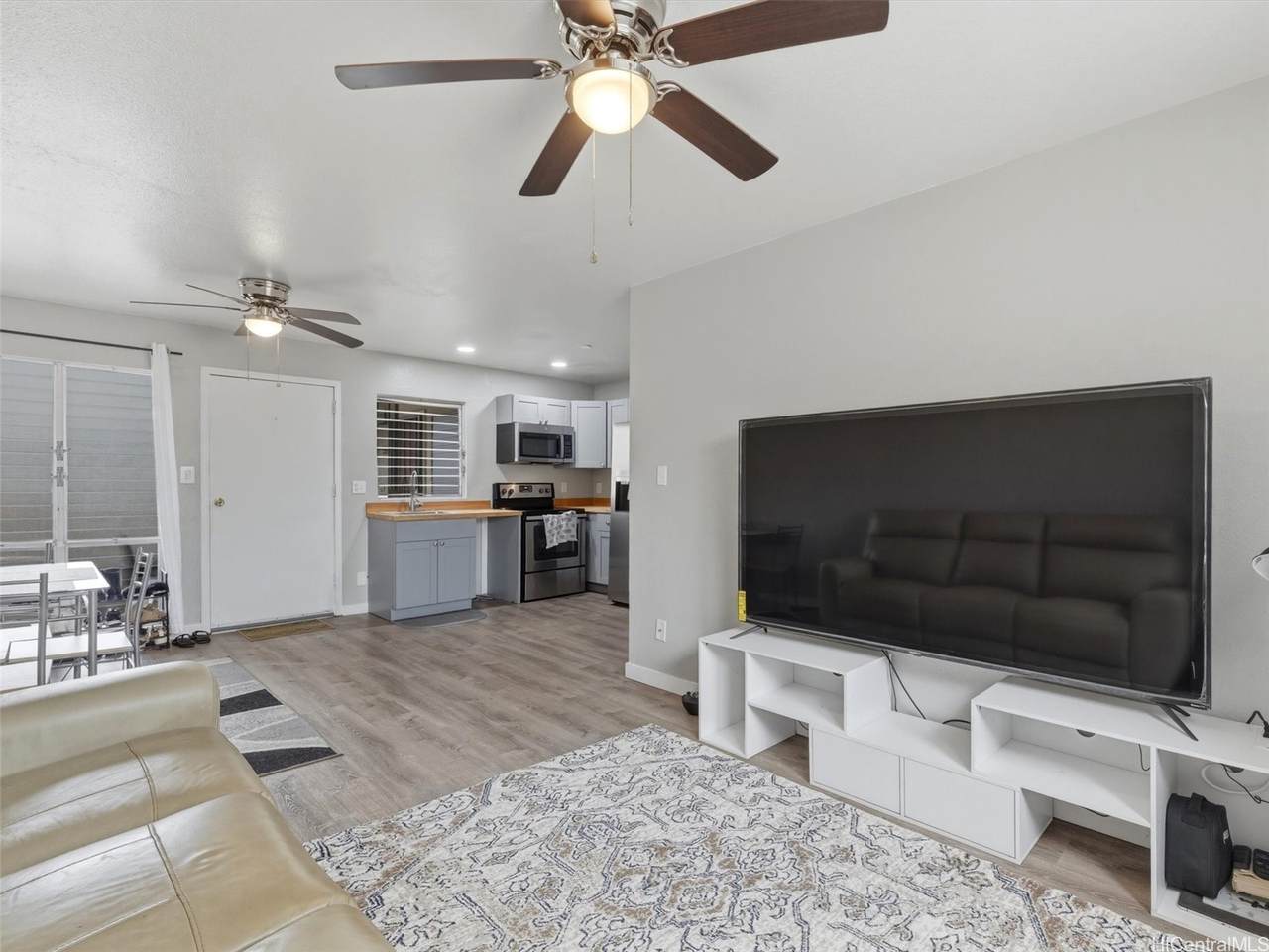 329 Olive Avenue - Photo 1
