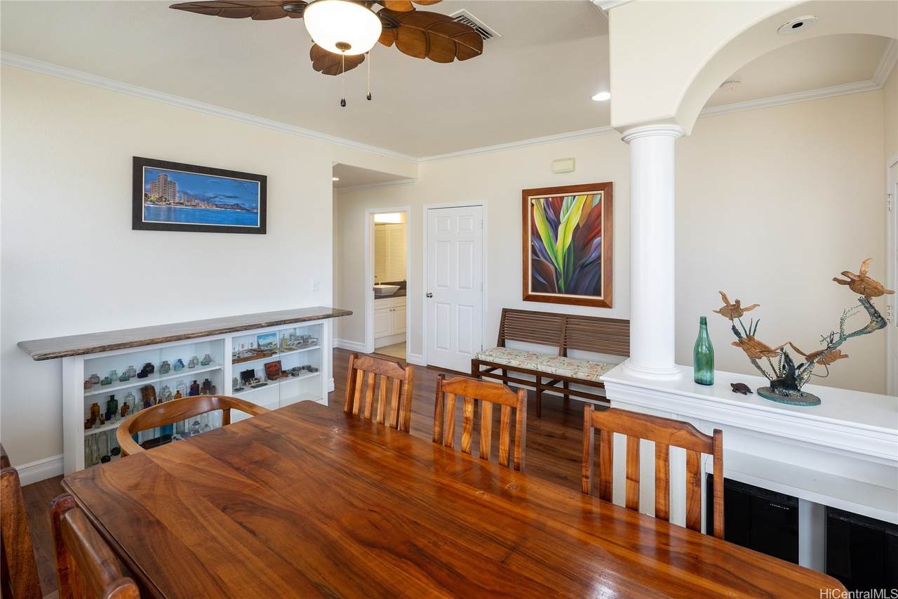 https://bt-photos.global.ssl.fastly.net/honolulu/1280_boomver_1_202605111-2.jpg