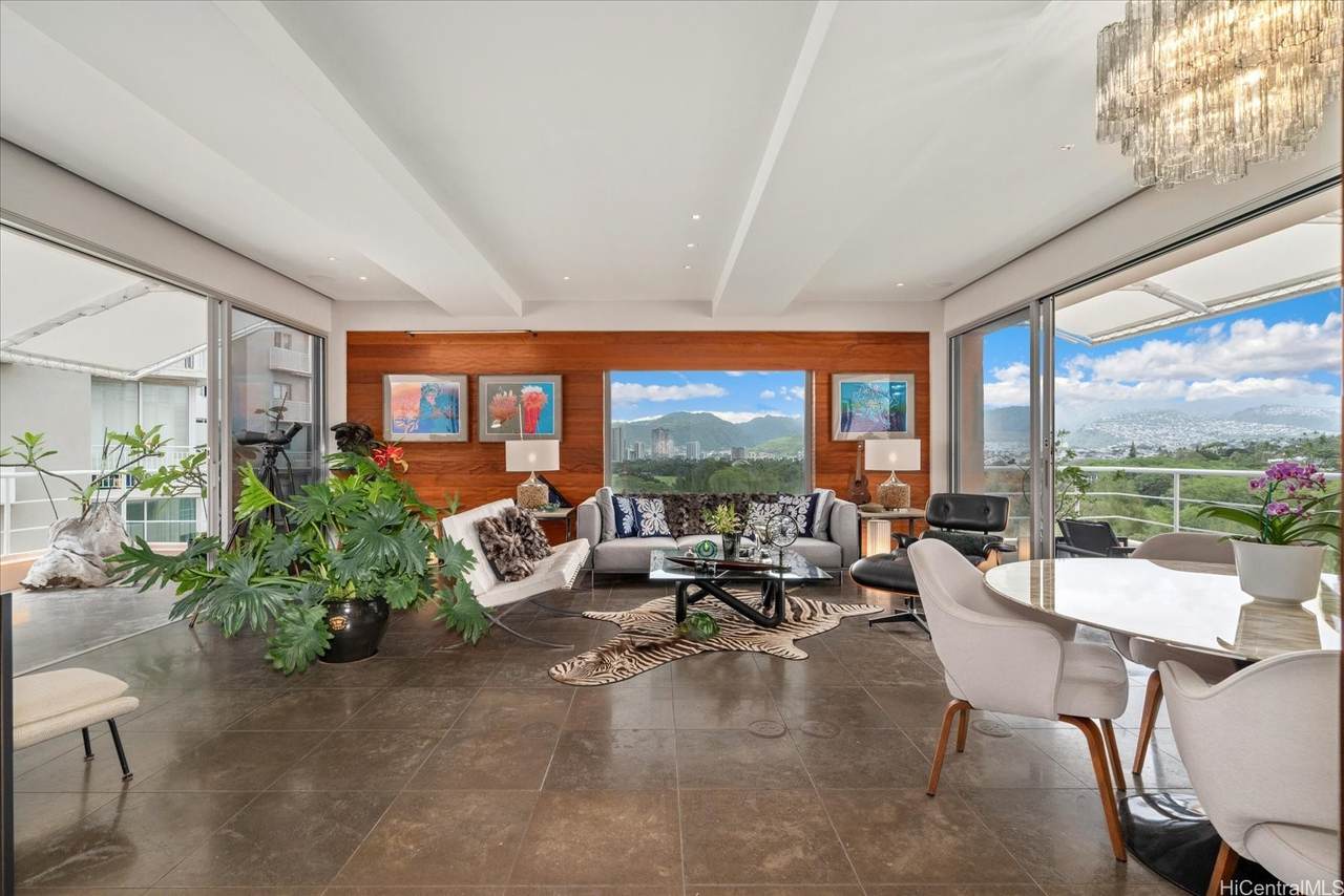 https://bt-photos.global.ssl.fastly.net/honolulu/1280_boomver_1_202605173-2.jpg