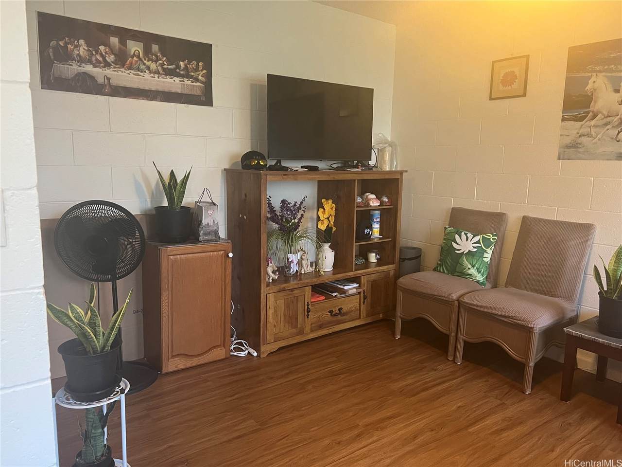 1470 Dillingham Boulevard - Photo 1