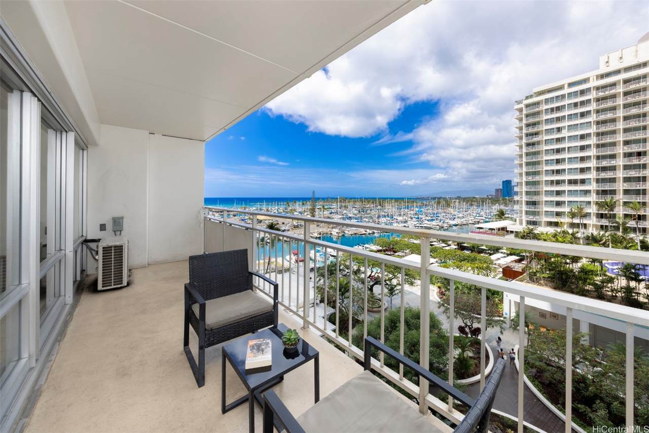https://bt-photos.global.ssl.fastly.net/honolulu/1280_boomver_1_202605373-2.jpg