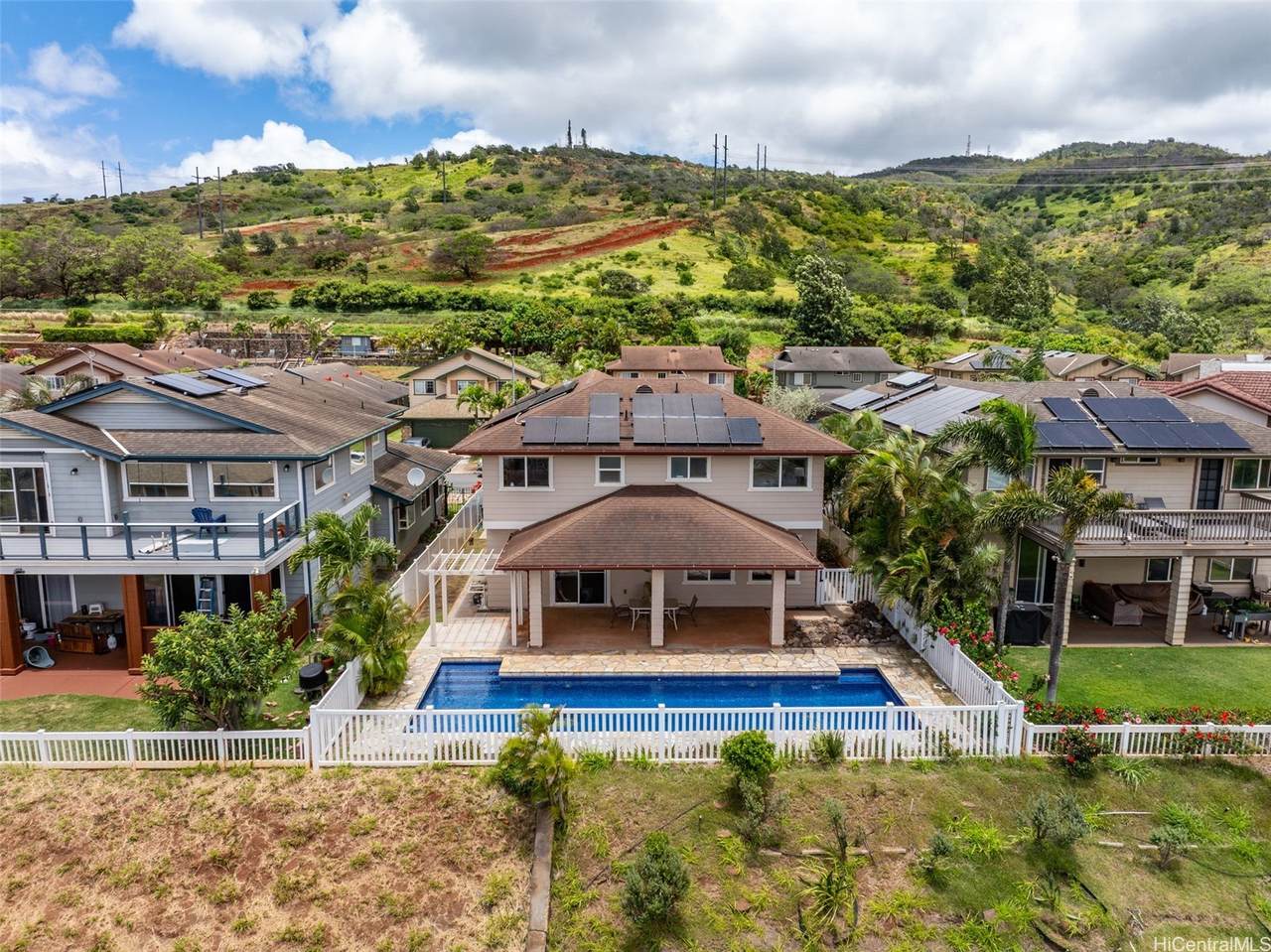 https://bt-photos.global.ssl.fastly.net/honolulu/1280_boomver_1_202605379-2.jpg