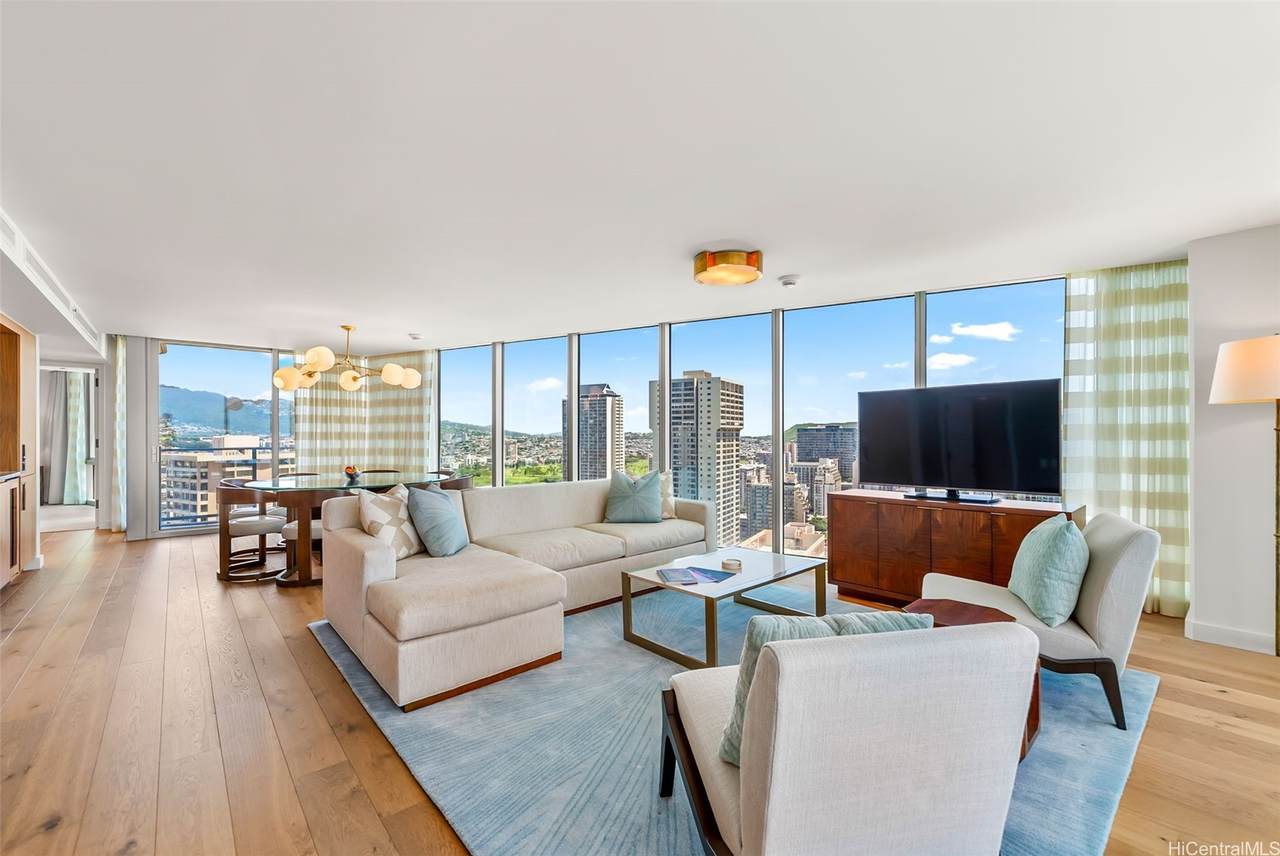https://bt-photos.global.ssl.fastly.net/honolulu/1280_boomver_1_202605477-2.jpg