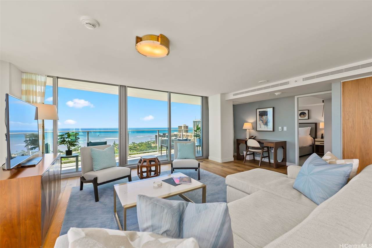 https://bt-photos.global.ssl.fastly.net/honolulu/1280_boomver_1_202605477-2.jpg