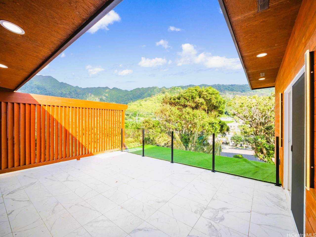 https://bt-photos.global.ssl.fastly.net/honolulu/1280_boomver_1_202605515-2.jpg