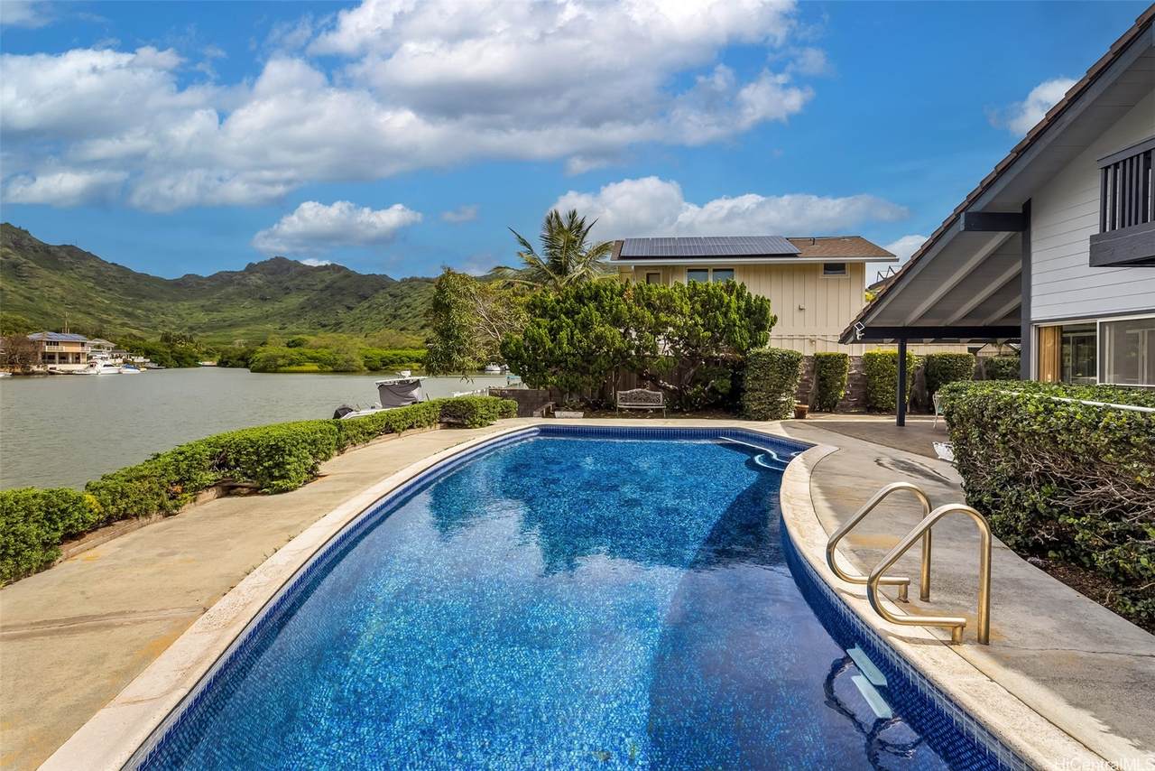 https://bt-photos.global.ssl.fastly.net/honolulu/1280_boomver_1_202605608-2.jpg