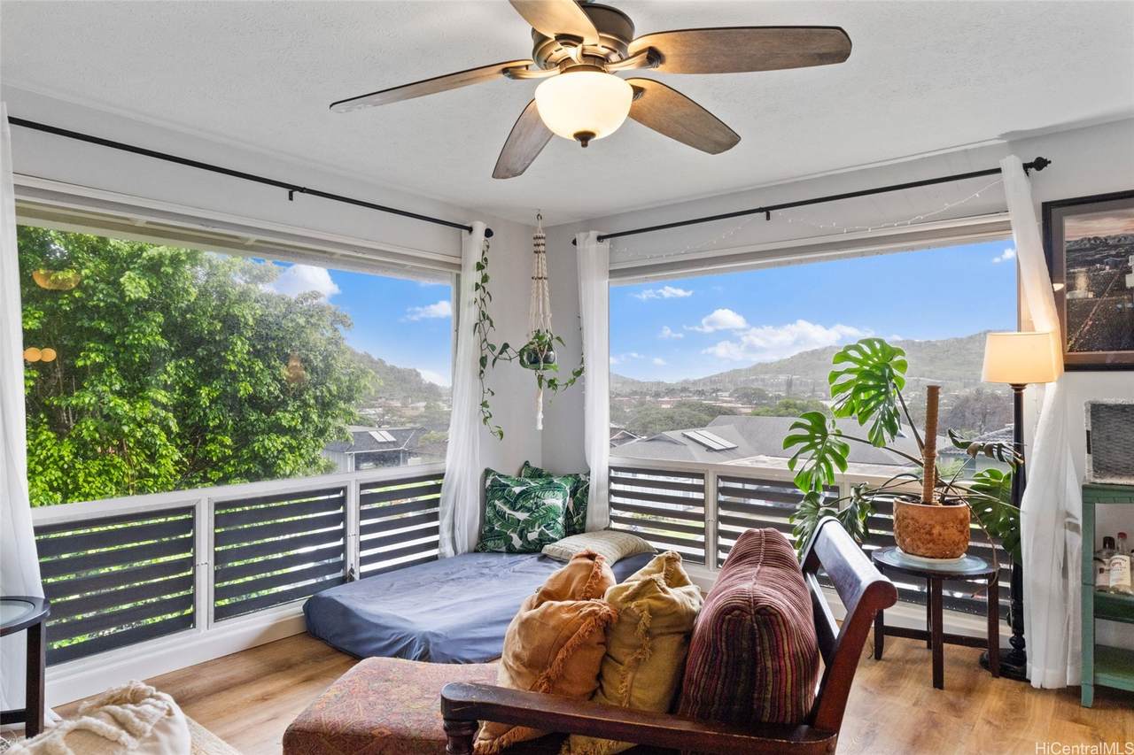 https://bt-photos.global.ssl.fastly.net/honolulu/1280_boomver_1_202605660-2.jpg