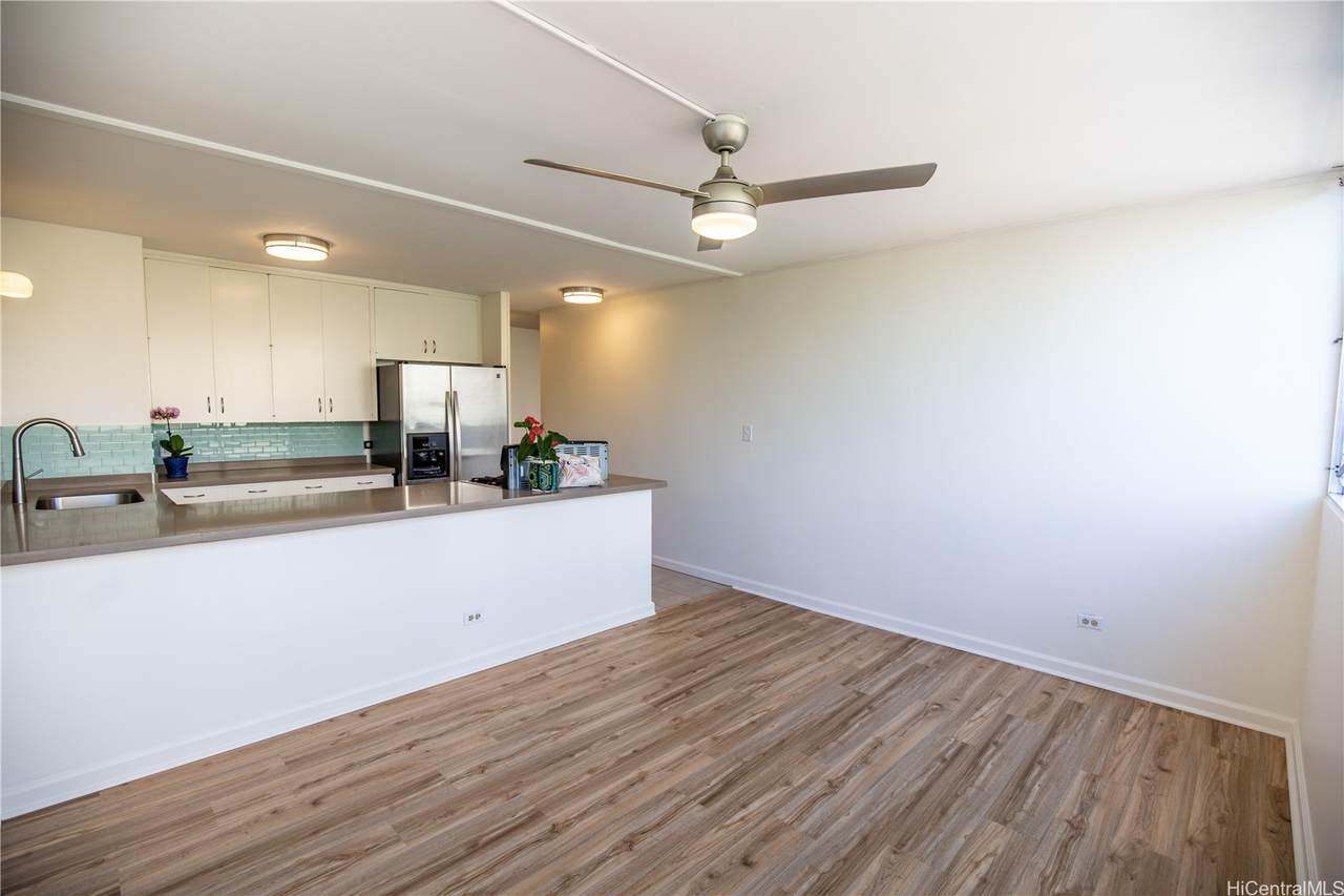 https://bt-photos.global.ssl.fastly.net/honolulu/1280_boomver_1_202605670-2.jpg