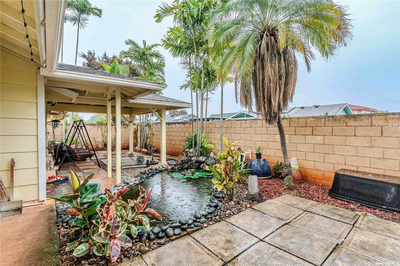 https://bt-photos.global.ssl.fastly.net/honolulu/1280_boomver_1_202605685-2.jpg