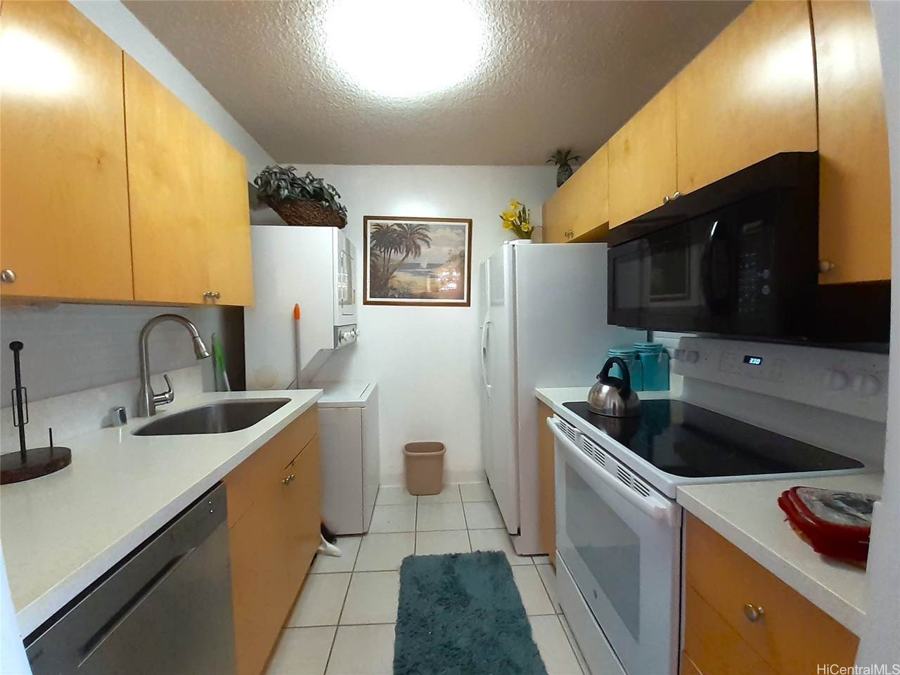https://bt-photos.global.ssl.fastly.net/honolulu/1280_boomver_1_202605698-2.jpg