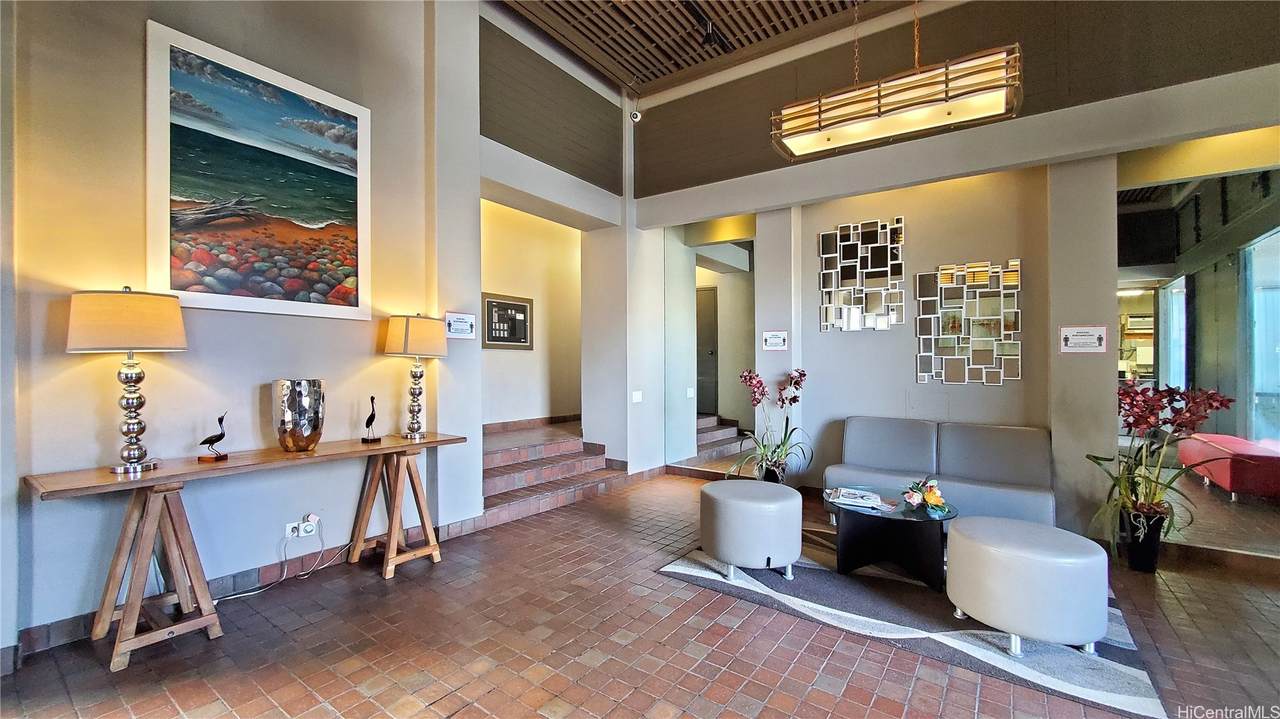 https://bt-photos.global.ssl.fastly.net/honolulu/1280_boomver_1_202605754-2.jpg