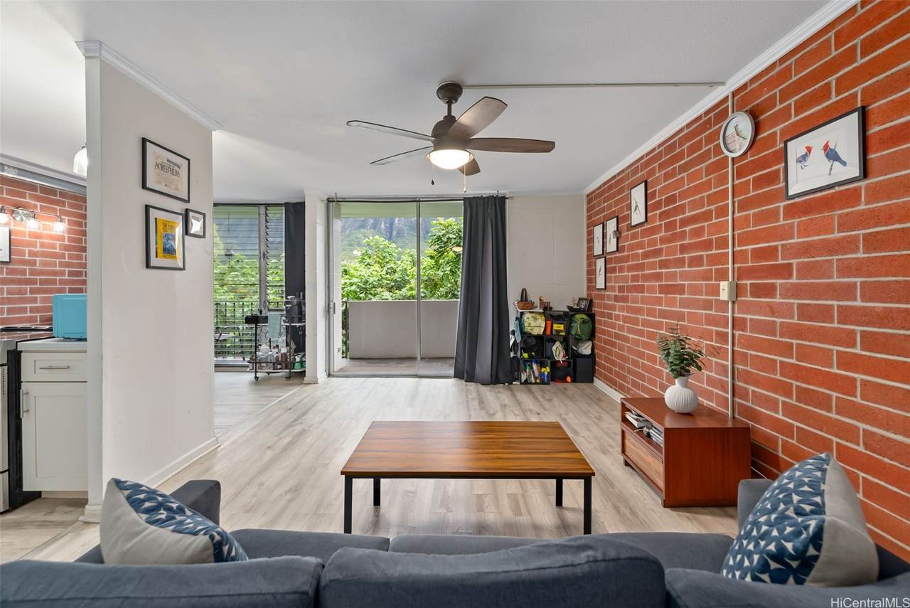 https://bt-photos.global.ssl.fastly.net/honolulu/1280_boomver_1_202605755-2.jpg