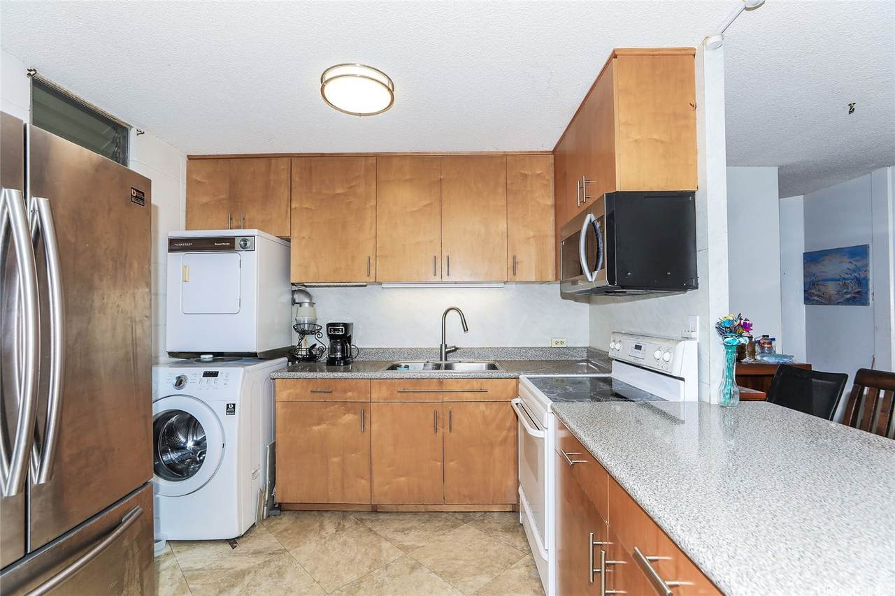 95-2039 Waikalani Place - Photo 1
