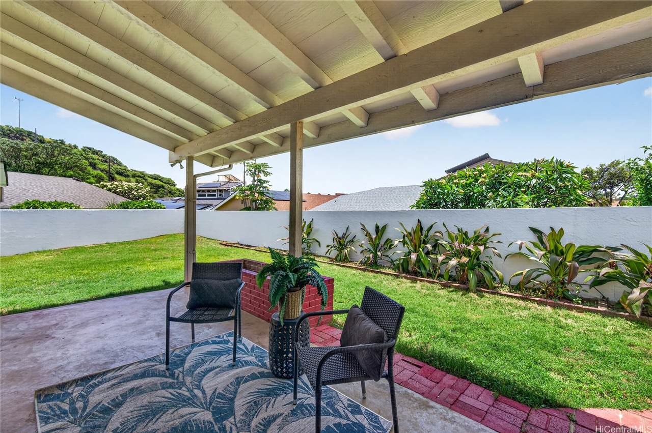 https://bt-photos.global.ssl.fastly.net/honolulu/1280_boomver_1_202605820-2.jpg