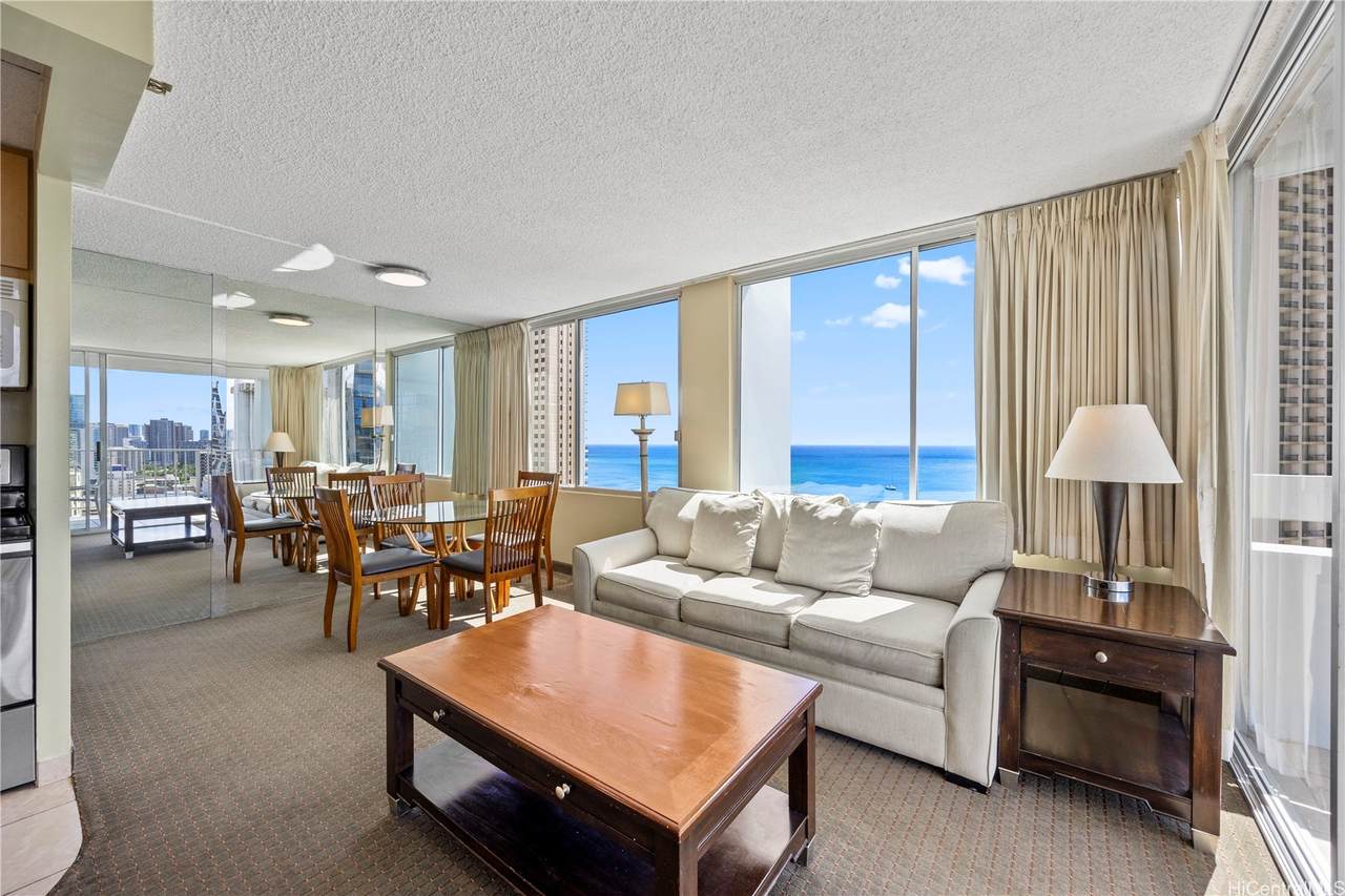 2427 Kuhio Avenue - Photo 1