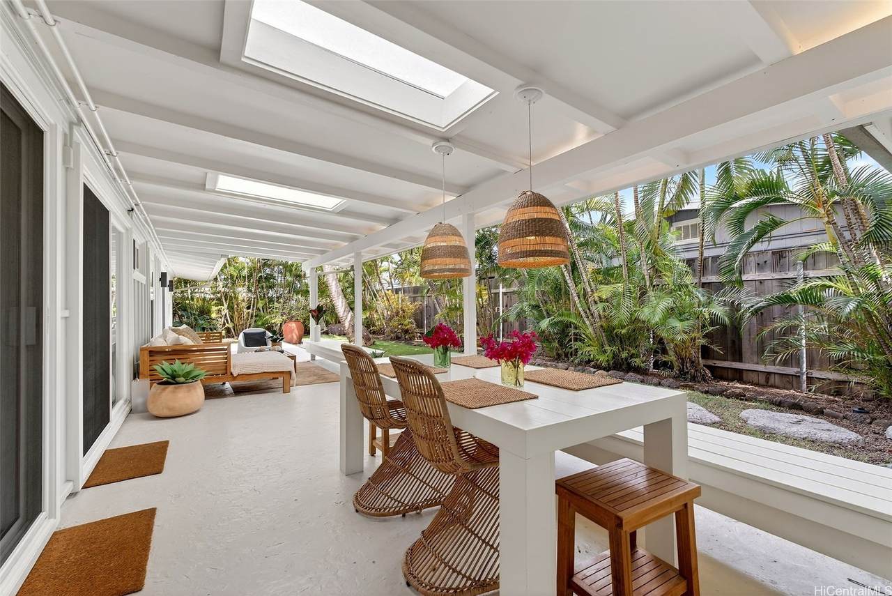 https://bt-photos.global.ssl.fastly.net/honolulu/1280_boomver_1_202605891-2.jpg