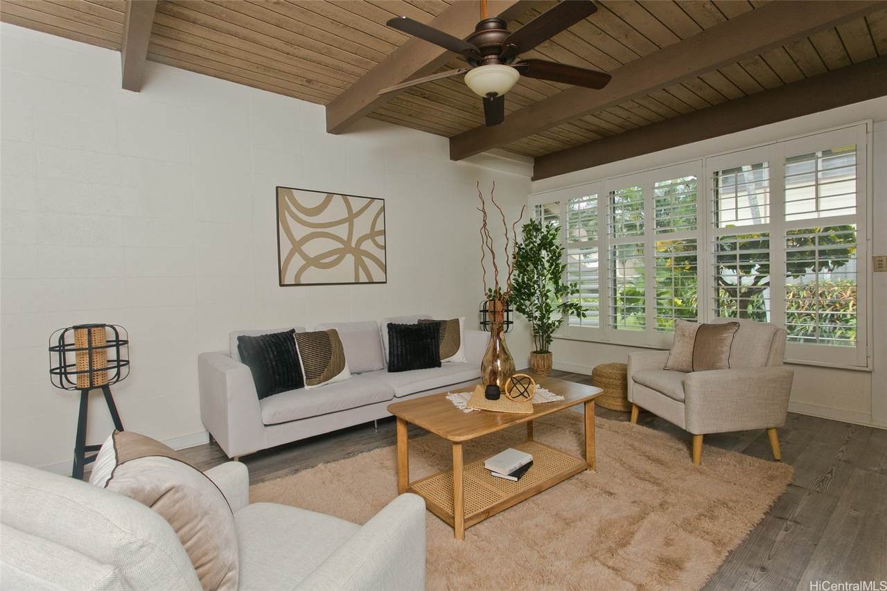 4882 Kilauea Avenue - Photo 1