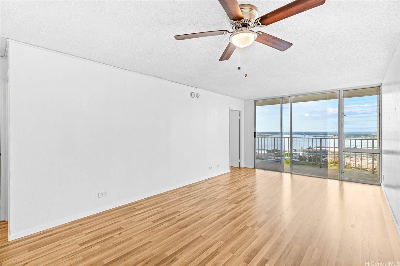 https://bt-photos.global.ssl.fastly.net/honolulu/1280_boomver_1_202605977-2.jpg