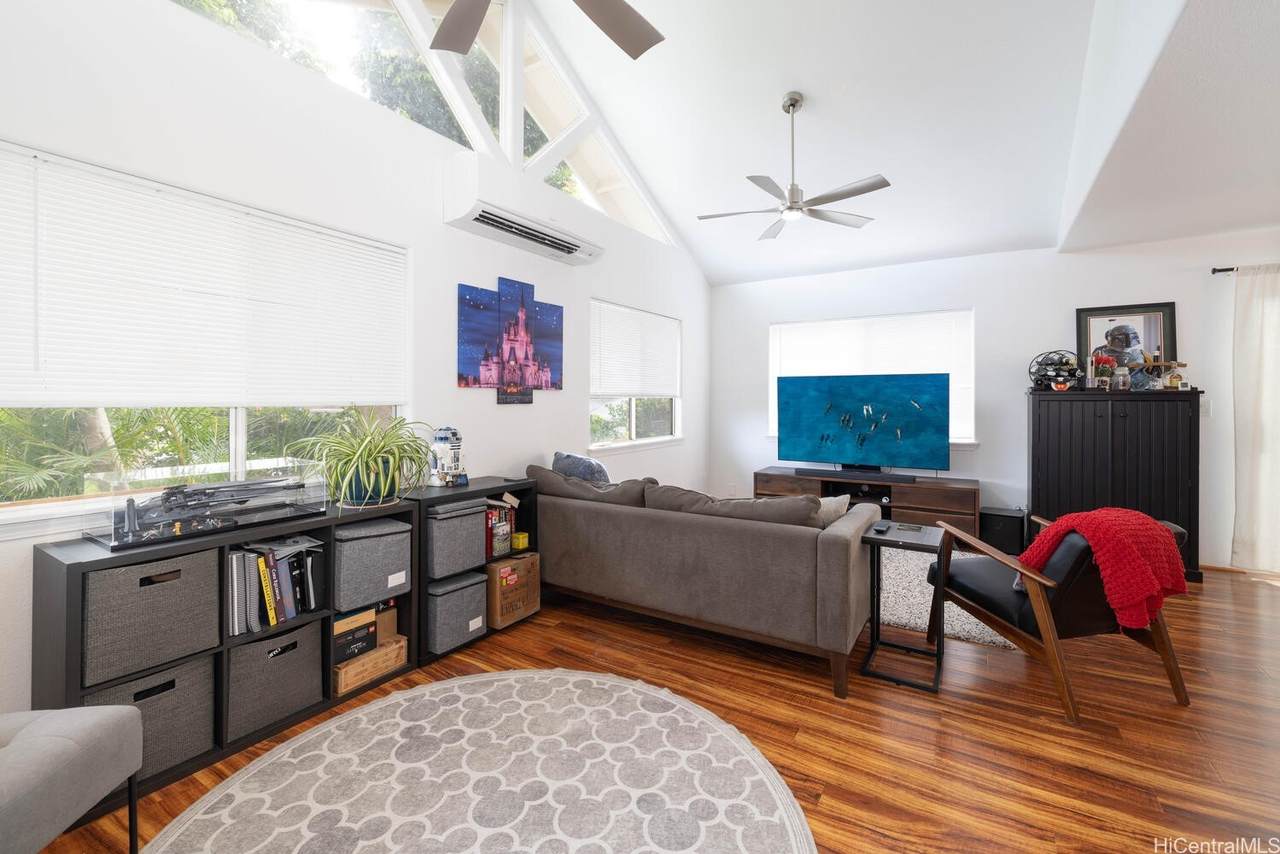 https://bt-photos.global.ssl.fastly.net/honolulu/1280_boomver_1_202605991-2.jpg