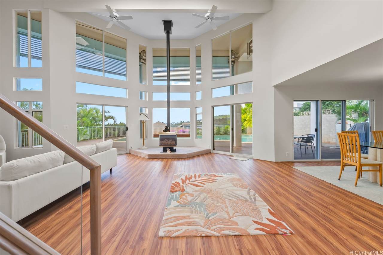 https://bt-photos.global.ssl.fastly.net/honolulu/1280_boomver_1_202606019-2.jpg