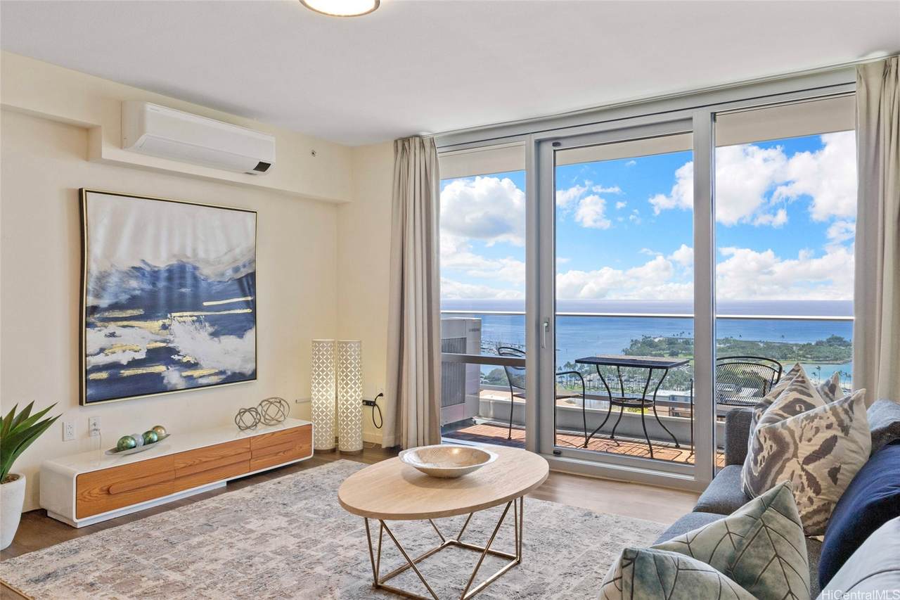 1391 Kapiolani Boulevard - Photo 1
