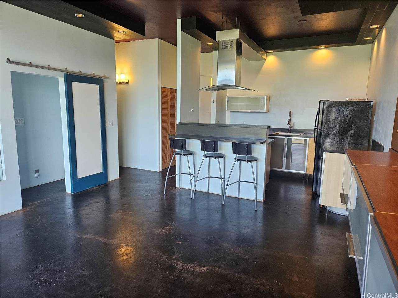 1830 Wilikina Drive - Photo 1