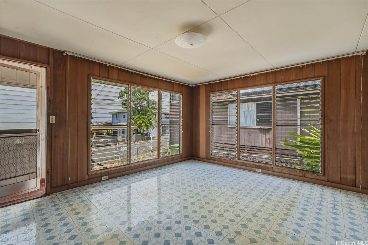 https://bt-photos.global.ssl.fastly.net/honolulu/1280_boomver_1_202606239-2.jpg