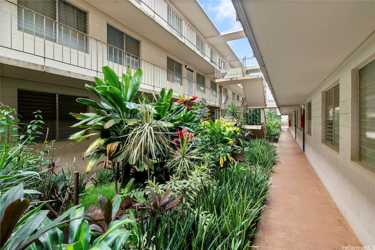 94-245 Leowahine Street - Photo 1