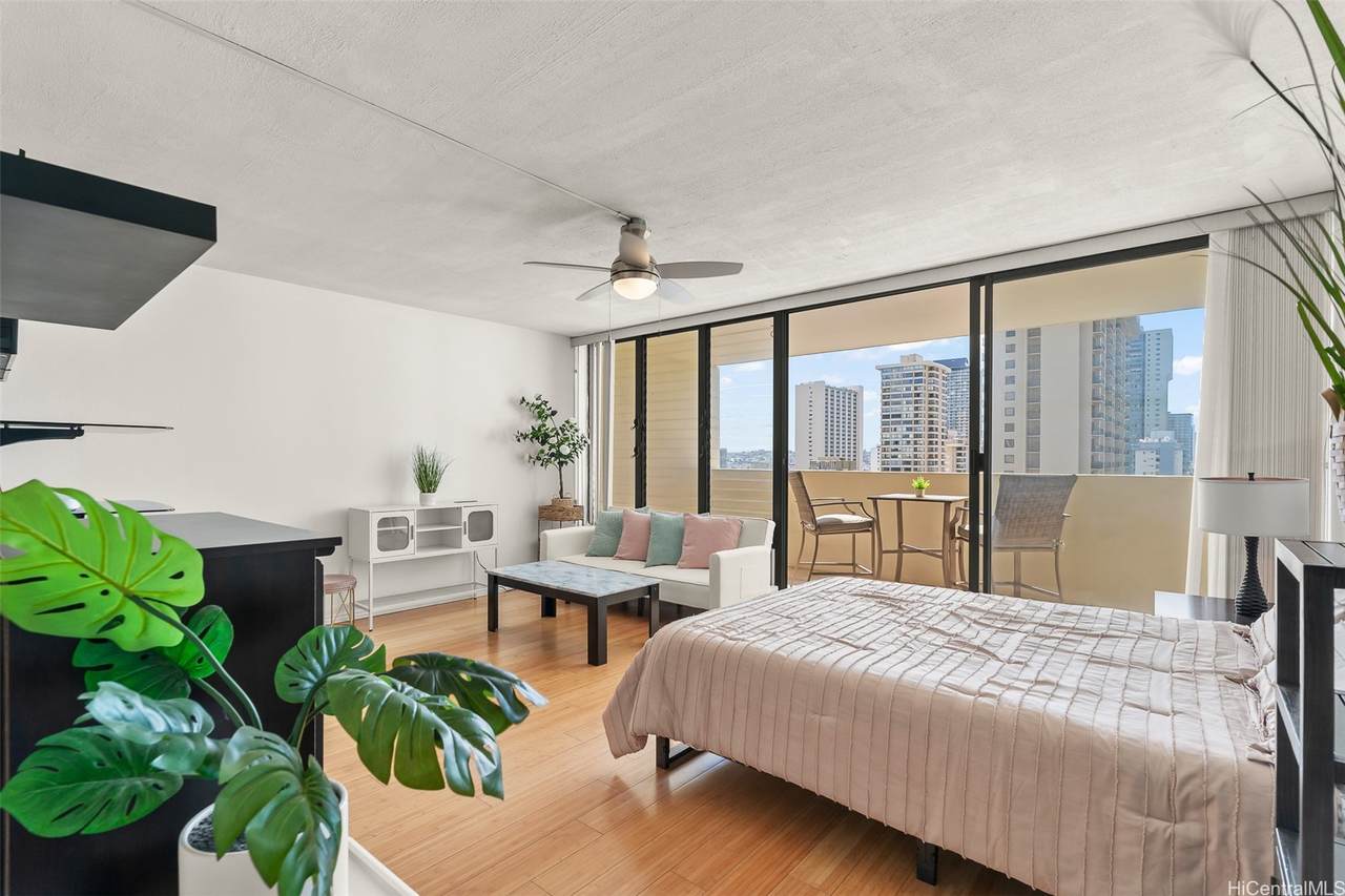 2092 Kuhio Avenue - Photo 1