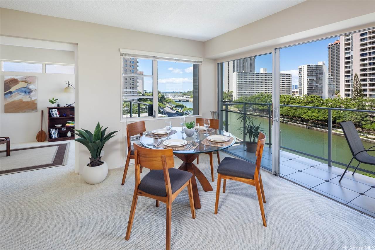 https://bt-photos.global.ssl.fastly.net/honolulu/1280_boomver_1_202606373-2.jpg