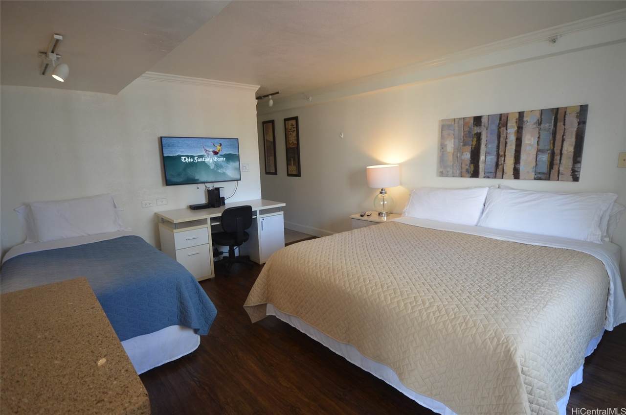 2463 Kuhio Avenue - Photo 1